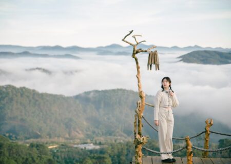 Đón bình minh siêu dễ dàng cùng Tour săn mây Đà Lạt